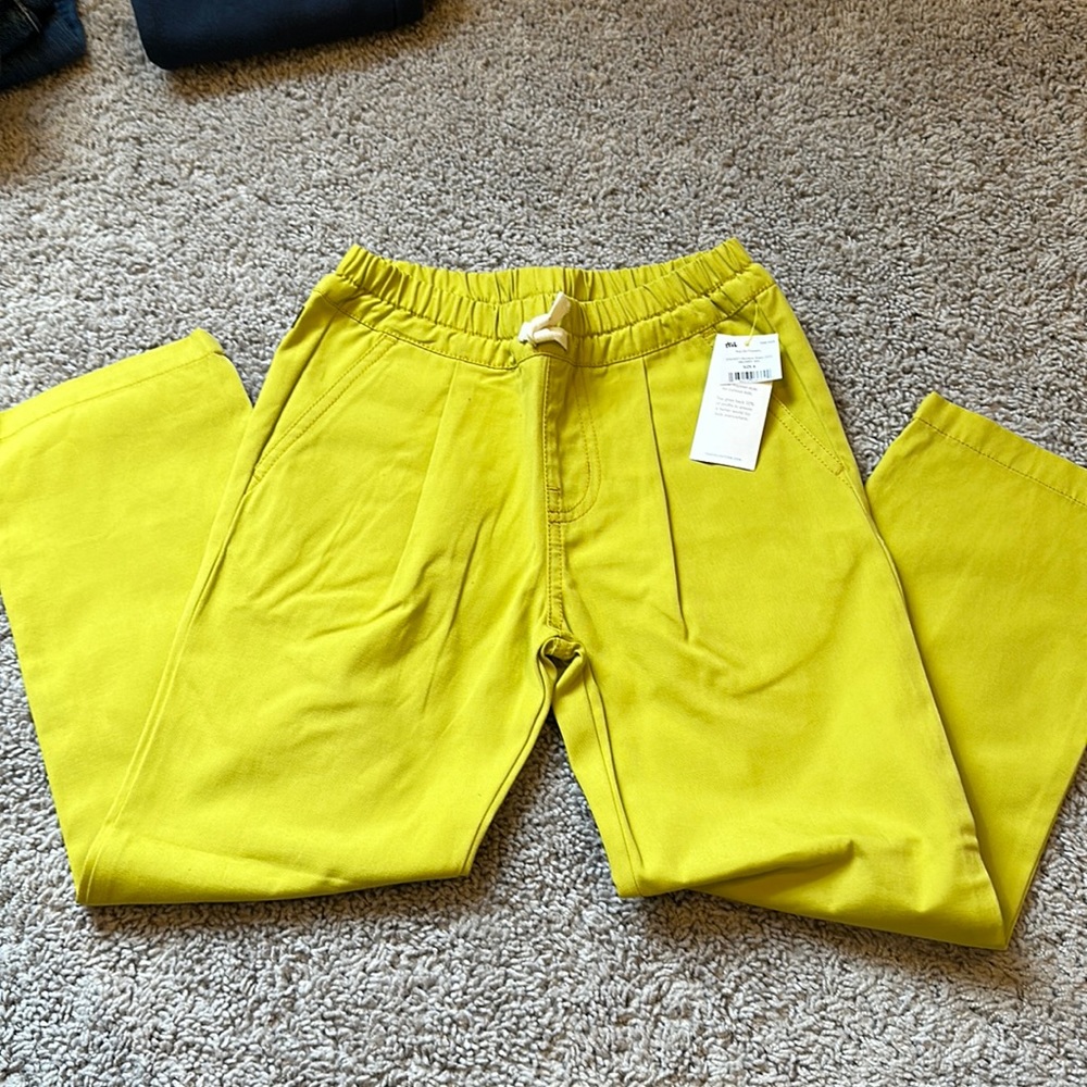 New with tags pull-on trousers